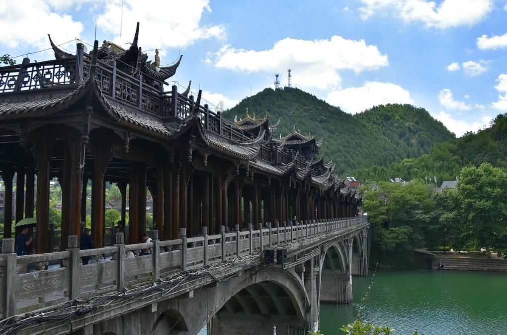 《梦幻模拟战》杰西卡真的是正义女神吗?其真实身份或许亦正亦邪